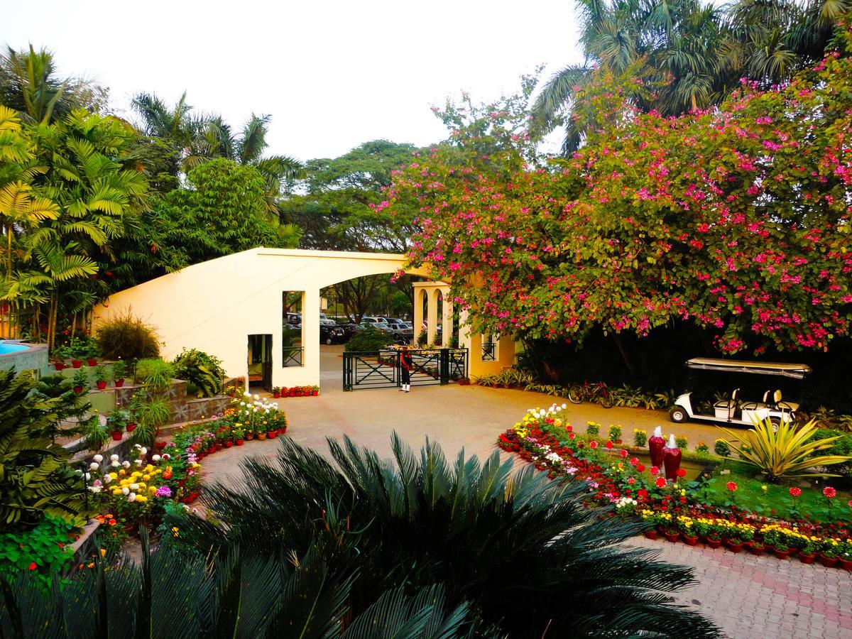 Ibiza The Fern Resort & Spa, Calcutá Exterior foto